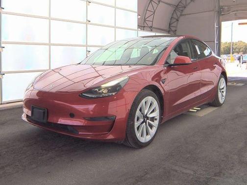 2022 Tesla Model 3 Standard Range