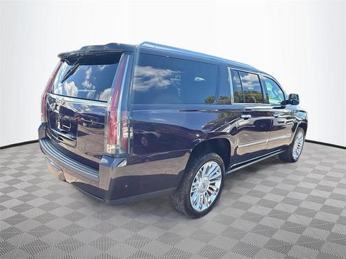 2018 Cadillac Escalade ESV Platinum