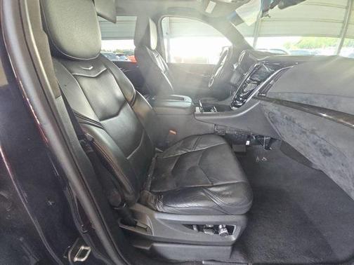 2018 Cadillac Escalade ESV Platinum