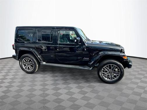 2023 Jeep Wrangler 4xe Sahara High Altitude
