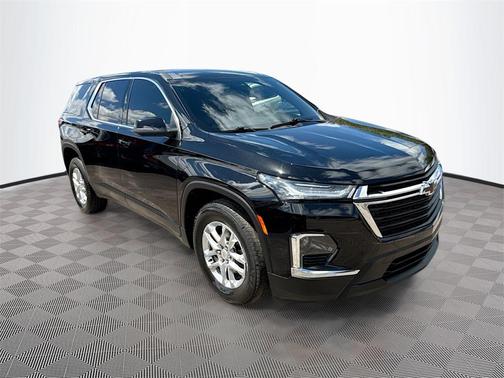 2023 Chevrolet Traverse LS