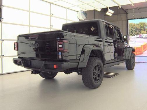2021 Jeep Gladiator Willys 4x4