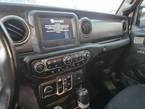 2021 Jeep Gladiator Willys 4x4