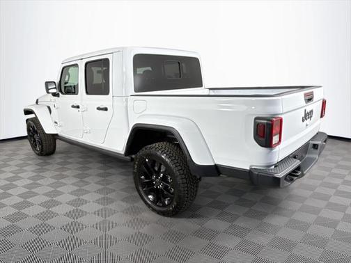 2025 Jeep Gladiator Nighthawk
