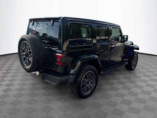 Black Clearcoat 2023 Jeep Wrangler 4xe Sahara