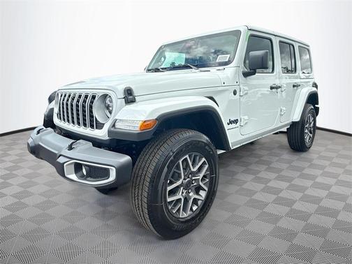 2025 Jeep Wrangler 4-Door Sahara 4x4