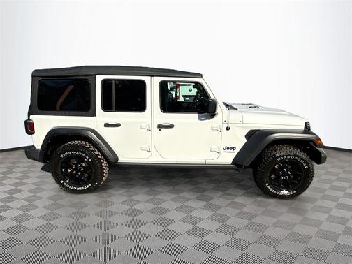 2022 Jeep Wrangler Willys