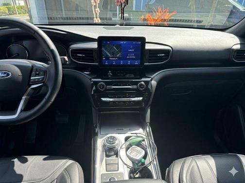 Agate Black Metallic 2023 Ford Explorer ST-Line