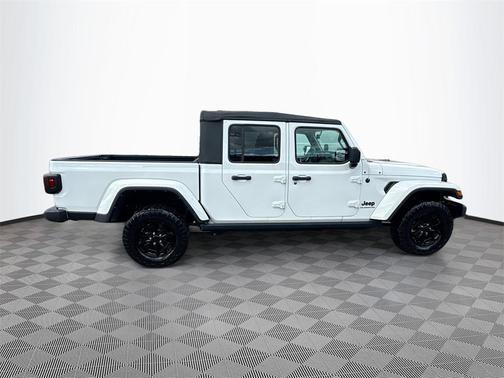 2022 Jeep Gladiator Willys 4x4
