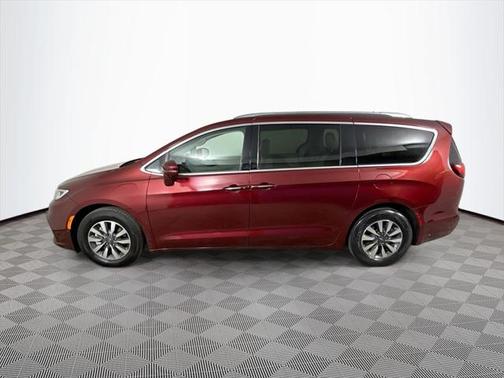 2021 Chrysler Pacifica Hybrid Touring L