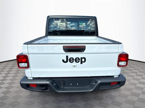 2025 Jeep Gladiator Sport