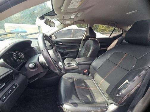 2020 Nissan Altima SR FWD