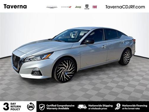 2020 Nissan Altima SR FWD