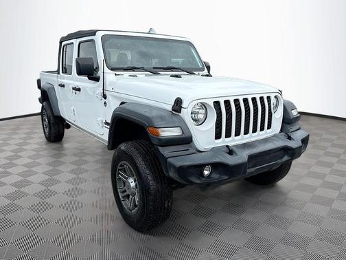 Bright White Clearcoat 2020 Jeep Gladiator Sport S