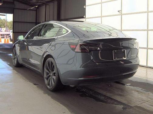 2020 Tesla Model 3 Performance