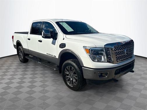 2019 Nissan Titan XD Platinum Reserve