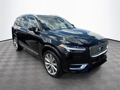 2023 Volvo XC90 B6 Plus 6-Seater