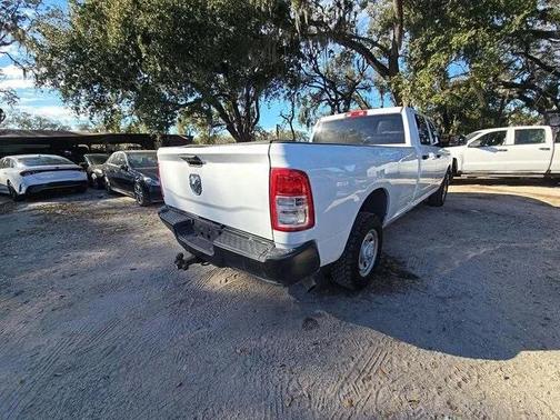 2022 RAM 2500 Tradesman Crew Cab 4x2 8' Box
