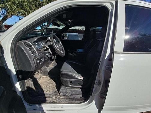 2022 RAM 2500 Tradesman Crew Cab 4x2 8' Box