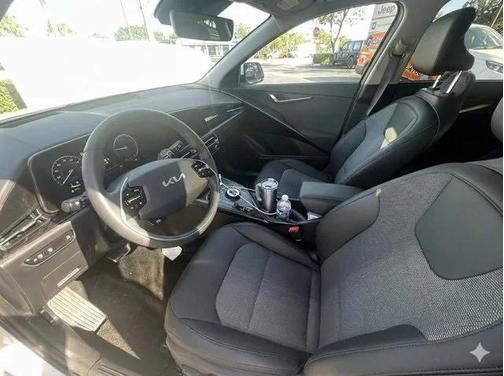2025 Kia Niro EV Wind