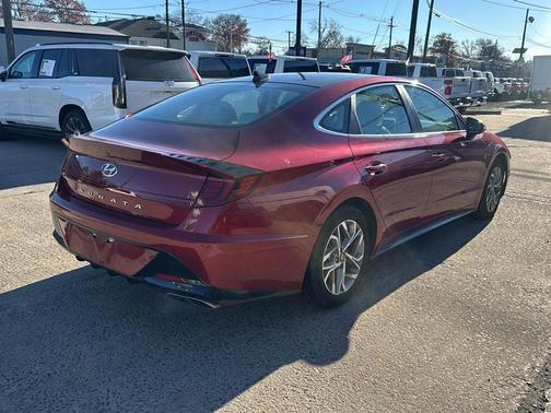 2023 Hyundai SONATA SEL