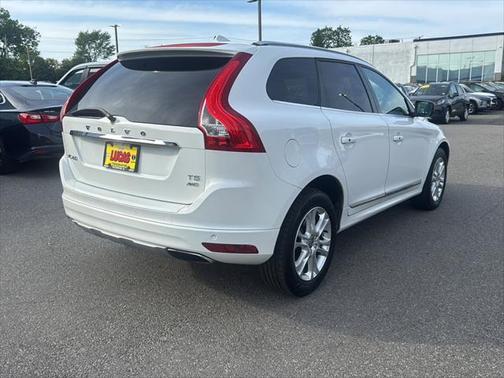 2016 Volvo XC60 T5 Premier