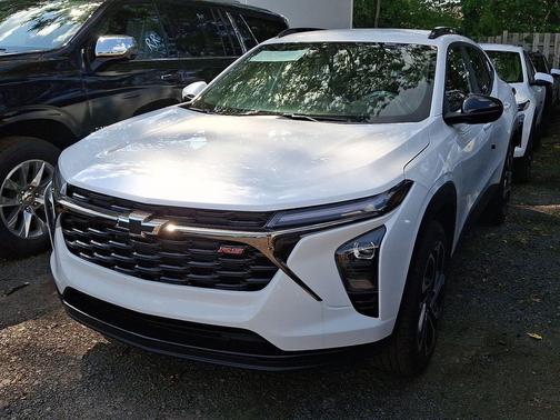 2025 Chevrolet Trax FWD 2RS