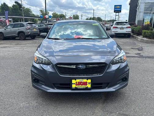 2017 Subaru Impreza 2.0i