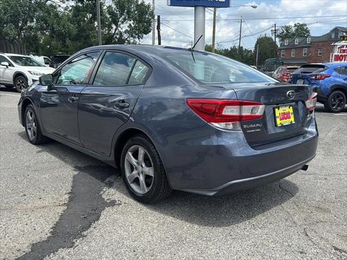 2017 Subaru Impreza 2.0i