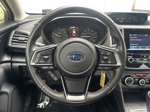 Crystal White Pearl 2022 Subaru Crosstrek Premium
