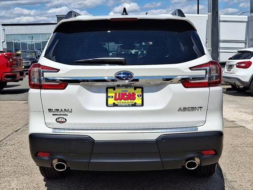2024 Subaru Ascent Premium 8-Passenger