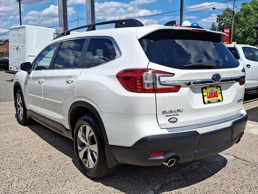 2024 Subaru Ascent Premium 8-Passenger