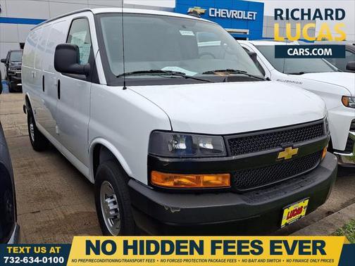 2025 Chevrolet Express 2500 RWD 2500 Regular Wheelbase WT