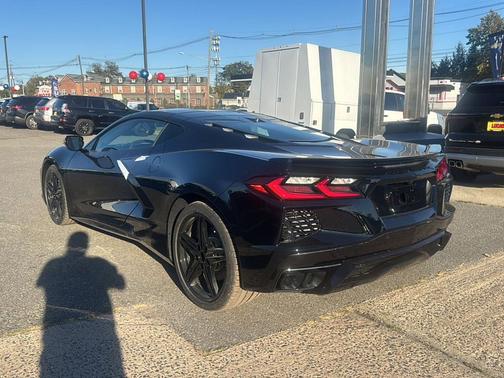 2026 Chevrolet Corvette Stingray w/1LT