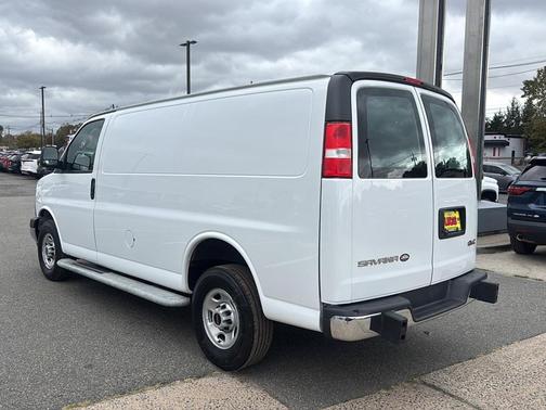 2023 GMC Savana 2500 Work Van