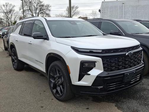 2025 Chevrolet Traverse RS