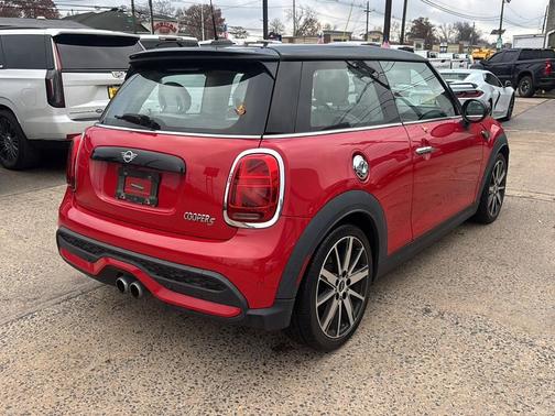 2022 MINI Hardtop Cooper S