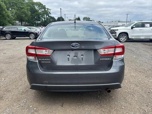 2019 Subaru Impreza 2.0i