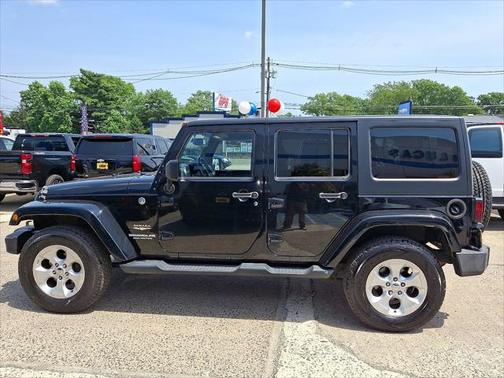 2013 Jeep Wrangler Unlimited Sahara