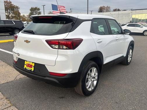 2023 Chevrolet Trailblazer LS