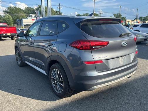 2019 Hyundai TUCSON SE