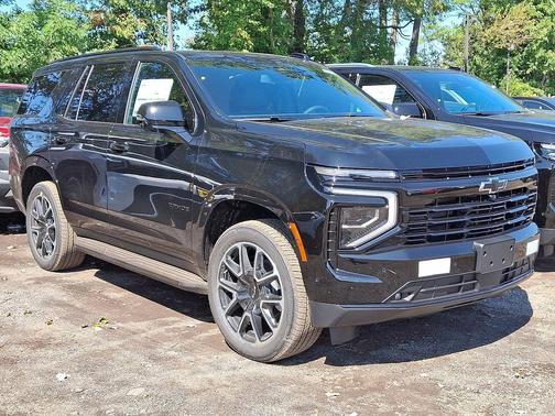 2026 Chevrolet Tahoe 4WD RST