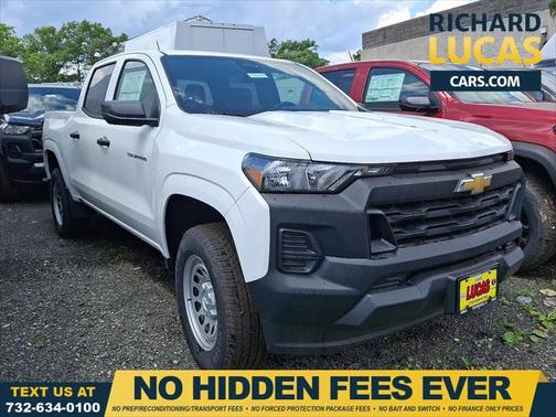 2025 Chevrolet Colorado WT