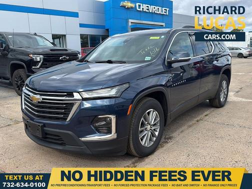 2023 Chevrolet Traverse LT Leather