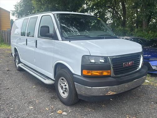 2023 GMC Savana 2500 Work Van
