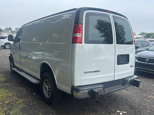 2023 GMC Savana 2500 Work Van