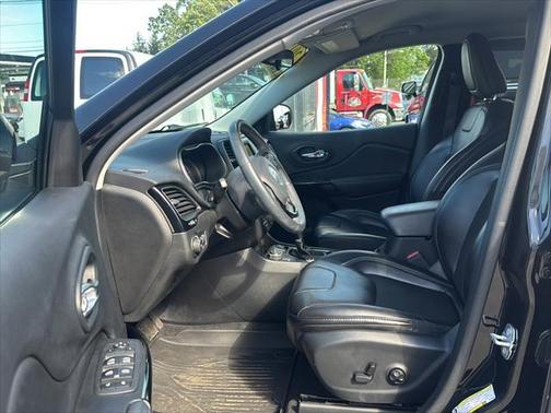 2019 Jeep Cherokee Altitude