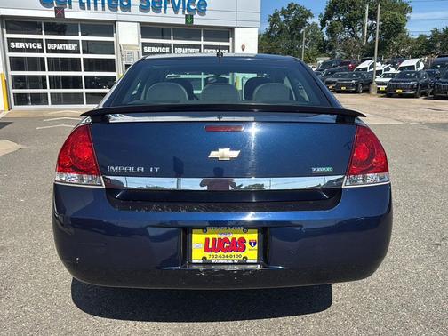 2011 Chevrolet Impala LT
