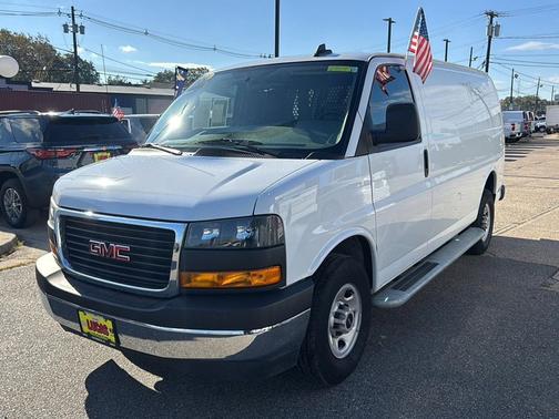 2024 GMC Savana 2500 Work Van