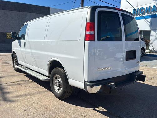 2024 GMC Savana 2500 Work Van